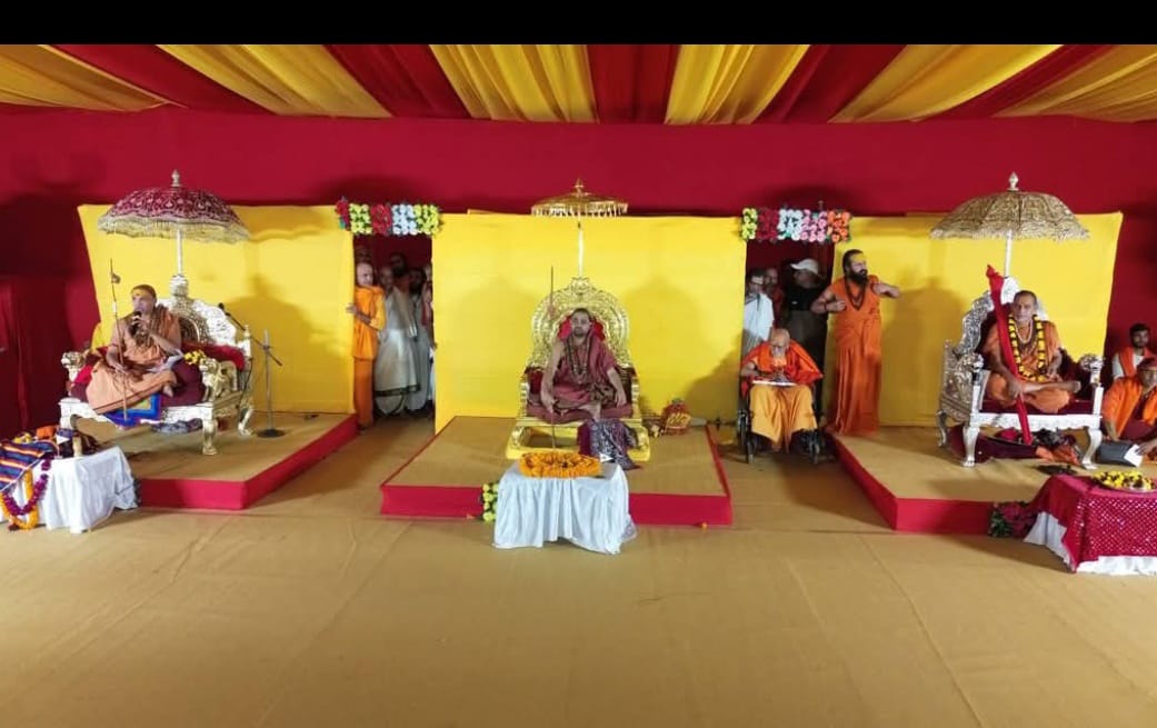 द्वारिका मठ के शंकराचार्य स्वामी श्री सदानंद सरस्वती जी महाराज